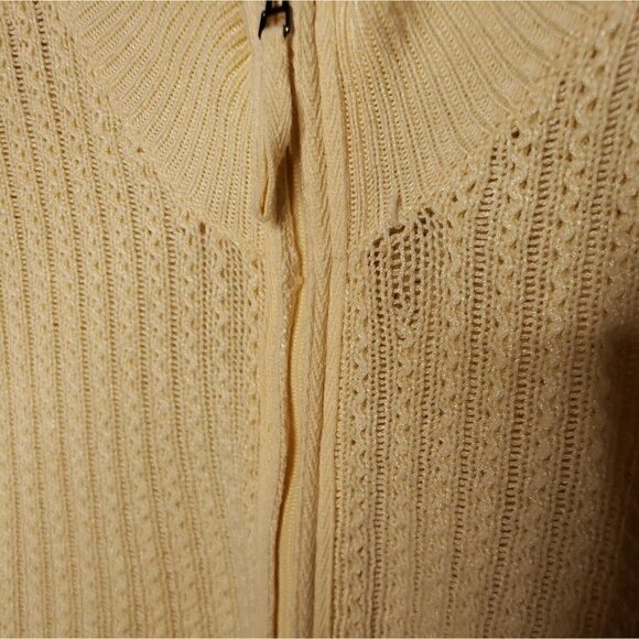 Women’s J. Jill Cream Cable Knit Zip Up Cardigan Medium - Picture 6 of 8